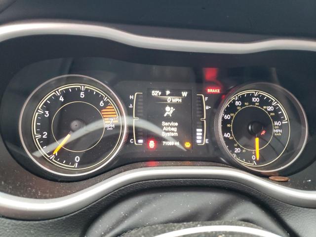 Photo 9 from auction – 2018 JEEP CHEROKEE L with VIN 1C4PJLLB0JD510093
