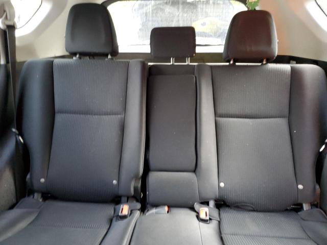 Photo 10 from auction – 2018 TOYOTA RAV4 LE with VIN 2T3BFREV2JW756166