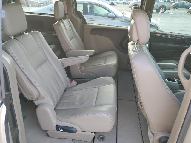 Photo 11 from auction – 2012 CHRYSLER TOWN & COU with VIN 2C4RC1BG5CR255381