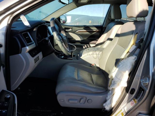 Photo 7 from auction – 2016 TOYOTA HIGHLANDER with VIN 5TDYKRFH1GS139902