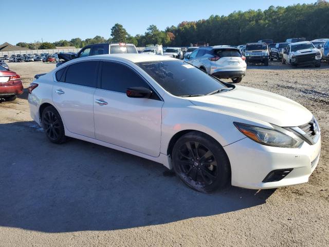 Photo 4 from auction – 2017 NISSAN ALTIMA 2.5 with VIN 1N4AL3AP1HC179948