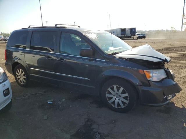 Photo 4 from auction – 2013 CHRYSLER TOWN & COU with VIN 2C4RC1BG3DR742581