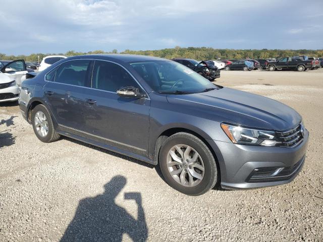 Photo 4 from auction – 2016 VOLKSWAGEN PASSAT S with VIN 1VWAS7A30GC034493