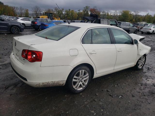 Photo 3 from auction – 2007 VOLKSWAGEN JETTA WOLF with VIN 3VWEF71K07M168626