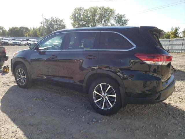 Photo 2 from auction – 2018 TOYOTA HIGHLANDER with VIN 5TDJZRFH7JS881130