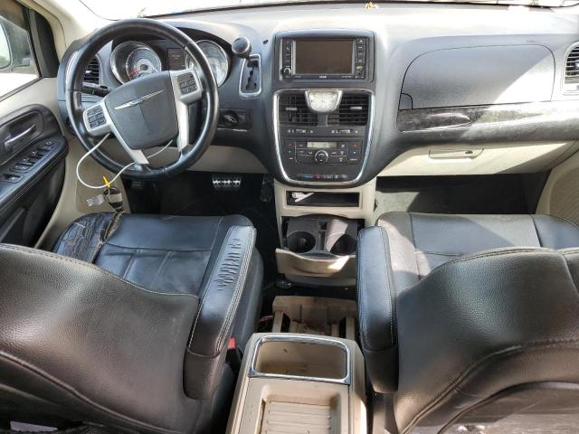 Photo 8 from auction – 2013 CHRYSLER TOWN & COU with VIN 2C4RC1BG4DR706866