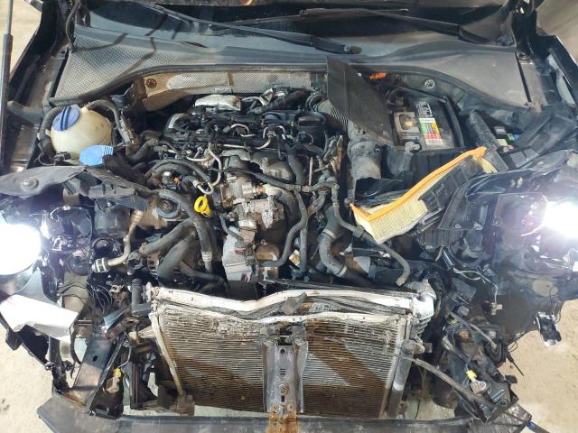 Photo 11 from auction – 2014 VOLKSWAGEN PASSAT SE with VIN 1VWBN7A33EC085477