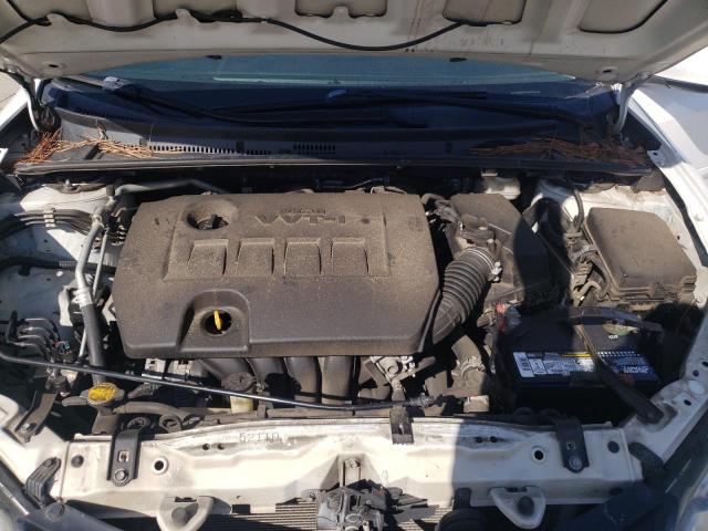 Photo 11 from auction – 2014 TOYOTA COROLLA L with VIN 2T1BURHE1EC173749