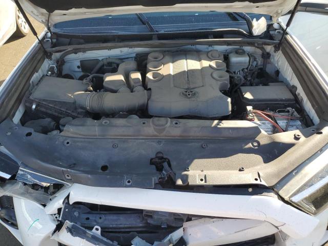Photo 12 from auction – 2019 TOYOTA 4RUNNER SR with VIN JTEBU5JR3K5611729