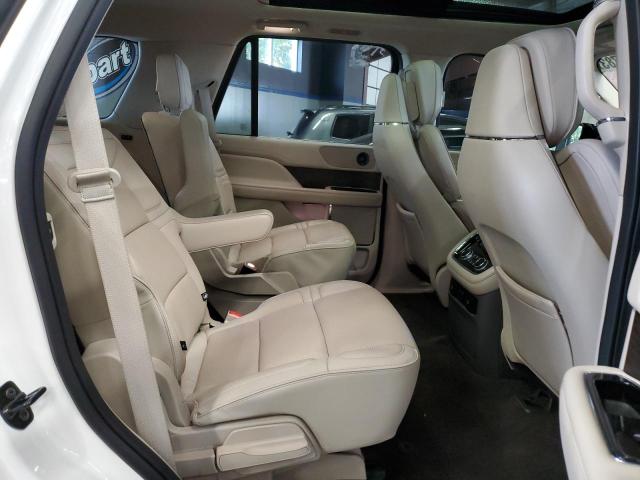 Photo 11 from auction – 2018 LINCOLN NAVIGATOR with VIN 5LMJJ2LT0JEL11606