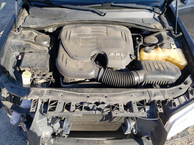 Photo 11 from auction – 2016 CHRYSLER 300C with VIN 2C3CCAKG5GH191137