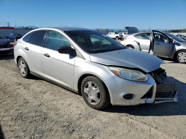 Photo 4 from auction – 2012 FORD FOCUS S with VIN 1FAHP3E2XCL337309