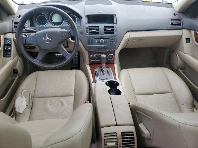 Photo 8 from auction – 2011 MERCEDES-BENZ C 300 with VIN WDDGF5EBXBF644549