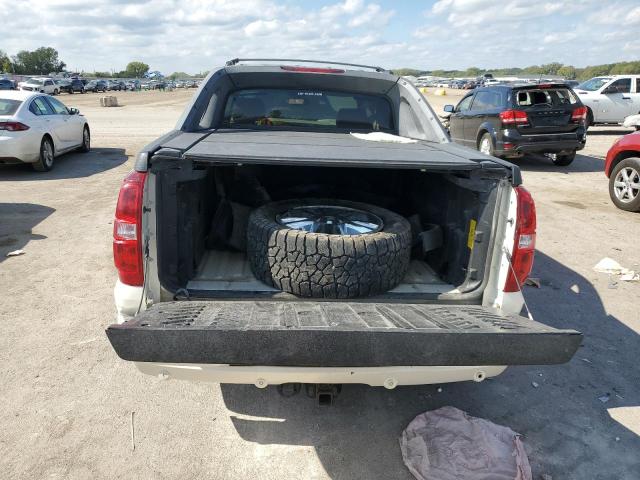 Photo 6 from auction – 2011 CHEVROLET AVALANCHE with VIN 3GNTKGE35BG119185