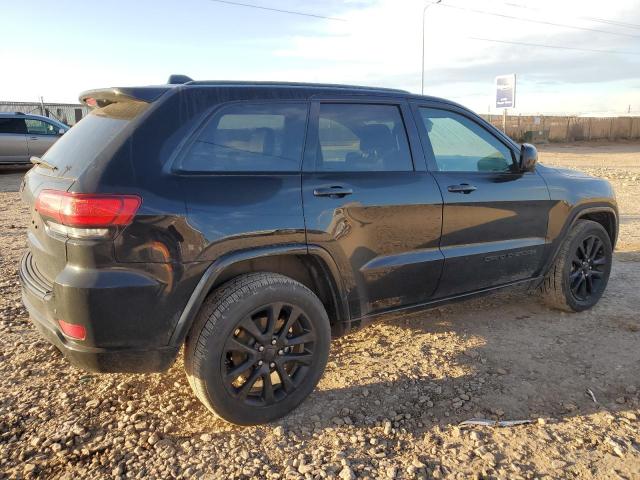 Photo 3 from auction – 2017 JEEP GRAND CHER with VIN 1C4RJFAG0HC759020