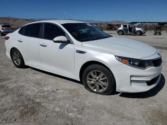 Photo 4 from auction – 2017 KIA OPTIMA LX with VIN 5XXGT4L36HG138218