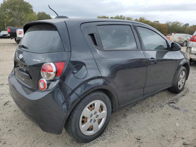 Photo 3 from auction – 2015 CHEVROLET SONIC LS with VIN 1G1JA6SH3F4136883
