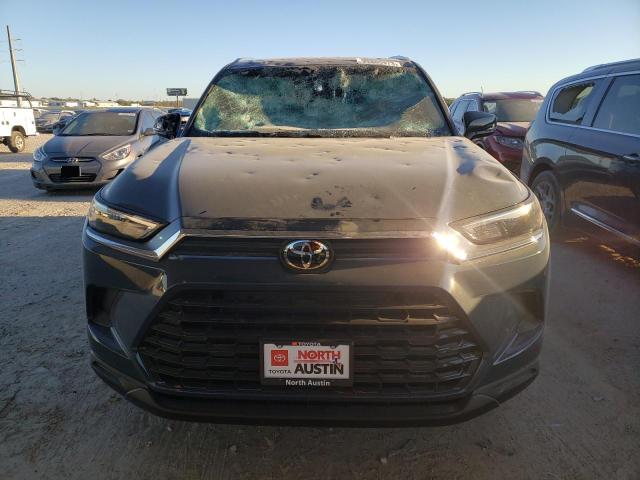 Photo 5 from auction – 2024 TOYOTA GRAND HIGH with VIN 5TDAAAB55RS010341