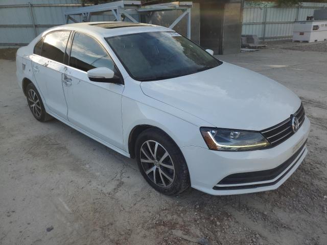 Photo 4 from auction – 2017 VOLKSWAGEN JETTA SE with VIN 3VWDB7AJ7HM332079