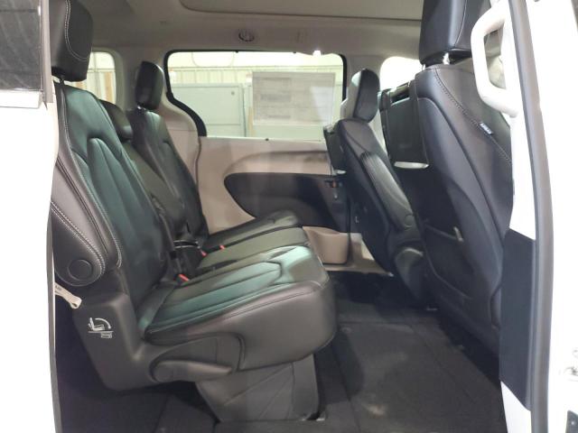Photo 11 from auction – 2023 CHRYSLER PACIFICA T with VIN 2C4RC1BG8PR625860