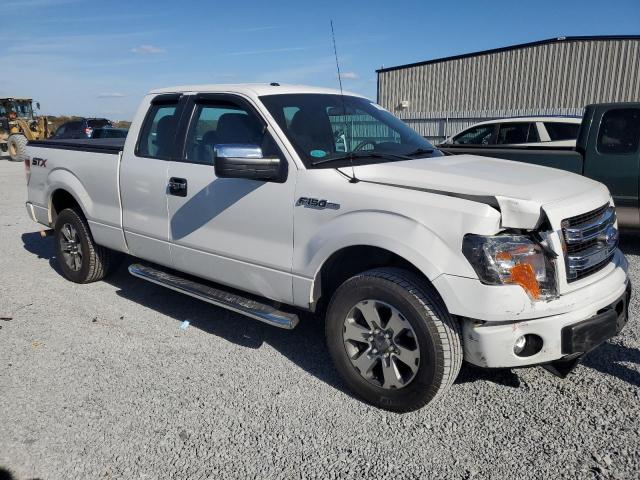 Photo 4 from auction – 2014 FORD F150 SUPER with VIN 1FTFX1CF9EFB42394