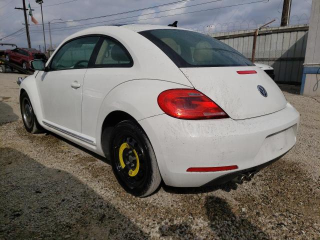 Photo 2 from auction – 2013 VOLKSWAGEN BEETLE with VIN 3VWJP7AT3DM691090