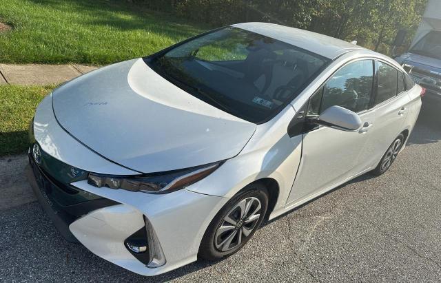 Photo 2 from auction – 2017 TOYOTA PRIUS PRIM with VIN JTDKARFPXH3040496