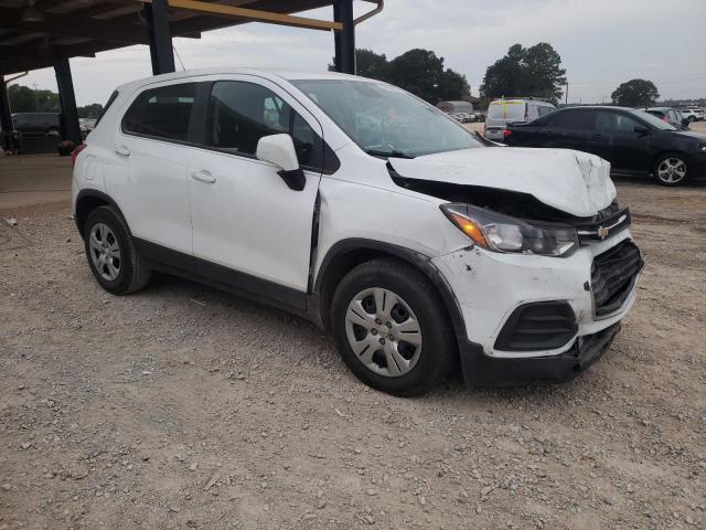 Photo 4 from auction – 2017 CHEVROLET TRAX LS with VIN 3GNCJKSB4HL225371
