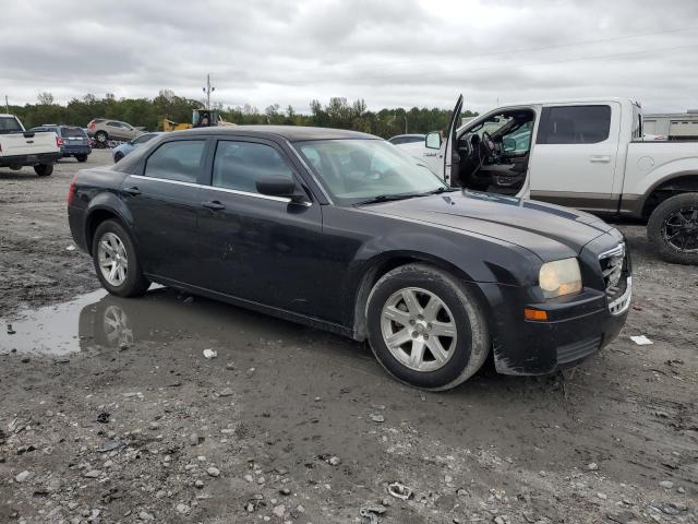Photo 4 from auction – 2008 CHRYSLER 300 LX with VIN 2C3KA43RX8H123873