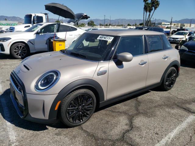 MINI COOPER S 2024 with VIN WMW53DK01R2V08476 - Photo from auction