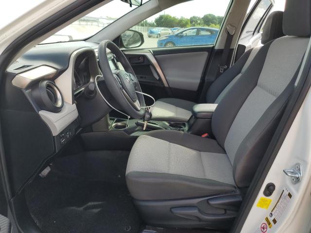 Photo 7 from auction – 2015 TOYOTA RAV4 LE with VIN JTMZFREV6FJ031500