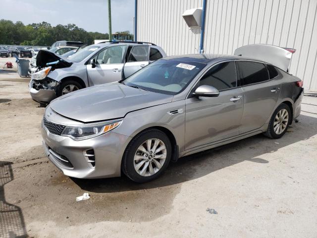 KIA OPTIMA EX 2017 with VIN 5XXGU4L34HG126503 - Photo from auction