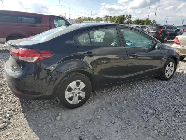 Photo 3 from auction – 2017 KIA FORTE LX with VIN 3KPFK4A73HE020172