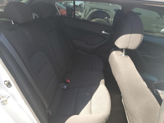 Photo 10 from auction – 2017 KIA FORTE LX with VIN KNAFK5A86H5706813