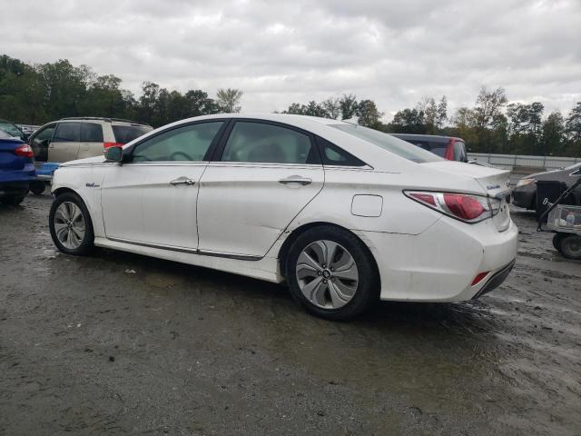 Photo 2 from auction – 2013 HYUNDAI SONATA with VIN KMHEC4A48DA100509