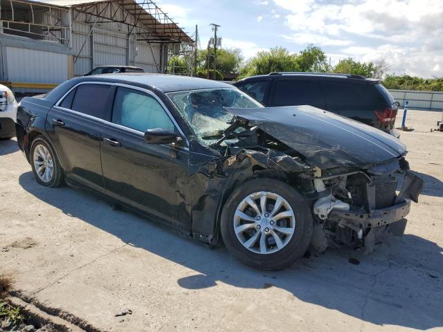 Photo 4 from auction – 2015 CHRYSLER 300 LIMITE with VIN 2C3CCAAG0FH807052