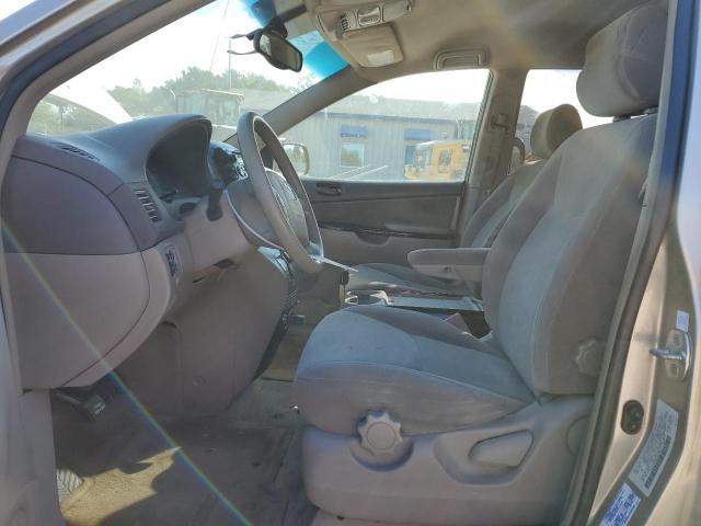 Photo 7 from auction – 2004 TOYOTA SIENNA CE with VIN 5TDZA23C84S080043