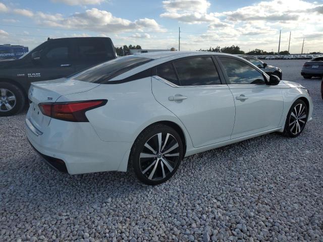 Photo 3 from auction – 2022 NISSAN ALTIMA SR with VIN 1N4BL4CV5NN389264