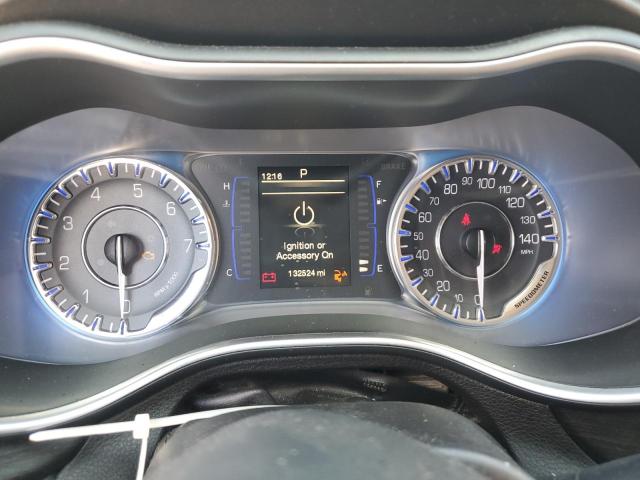 Photo 9 from auction – 2015 CHRYSLER 200 LIMITE with VIN 1C3CCCAB2FN574444