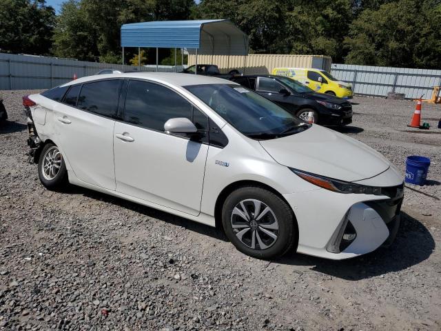 Photo 4 from auction – 2017 TOYOTA PRIUS PRIM with VIN JTDKARFP4H3036430