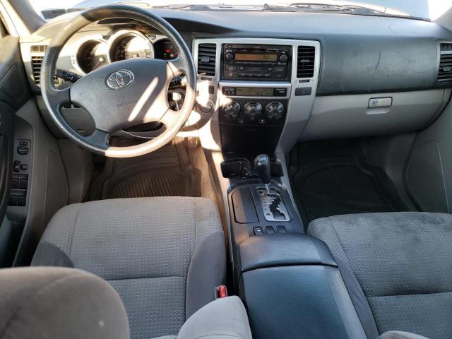 Photo 8 from auction – 2005 TOYOTA 4RUNNER SR with VIN JTEBU14RX58051277