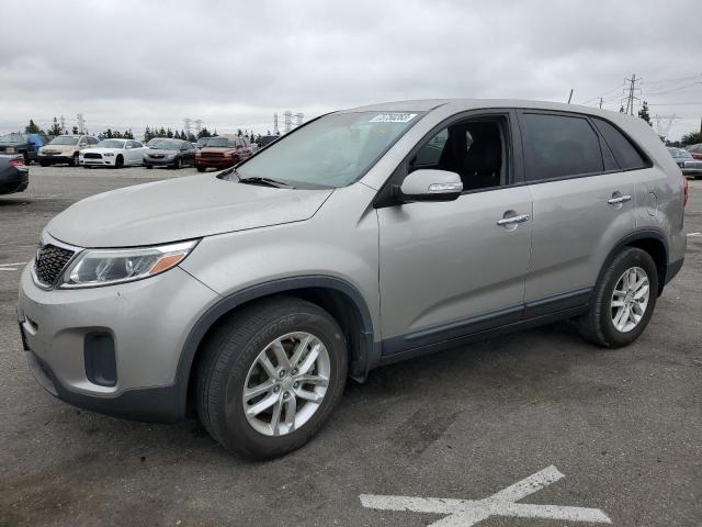 KIA SORENTO LX 2015 with VIN 5XYKT3A67FG621890 - Photo from auction