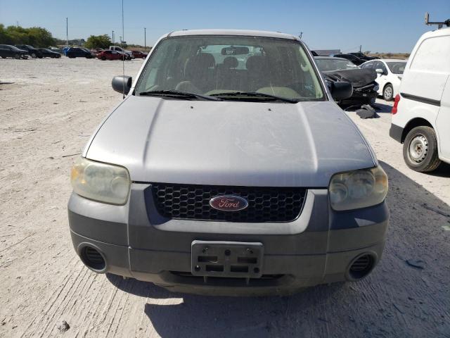 Photo 5 from auction – 2005 FORD ESCAPE XLS with VIN 1FMYU02Z95KD63827