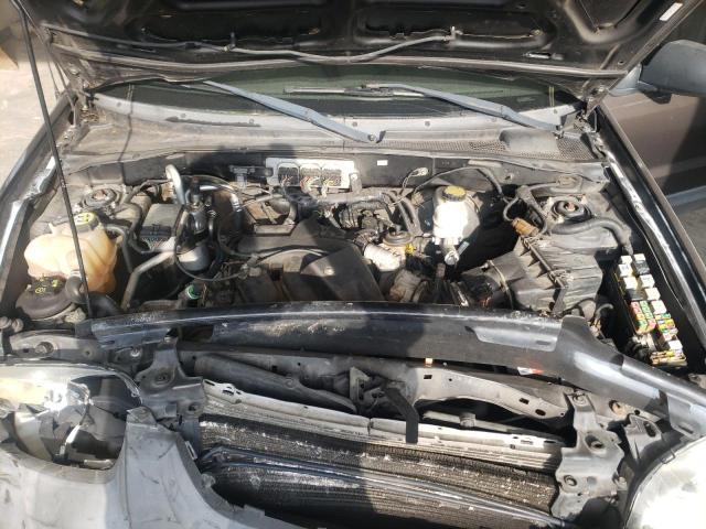 Photo 12 from auction – 2007 FORD ESCAPE XLT with VIN 1FMYU93147KA11304