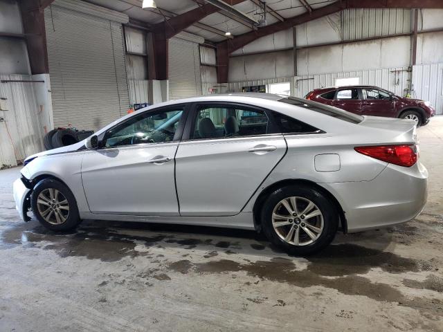 Photo 2 from auction – 2013 HYUNDAI SONATA GLS with VIN 5NPEB4AC0DH669989