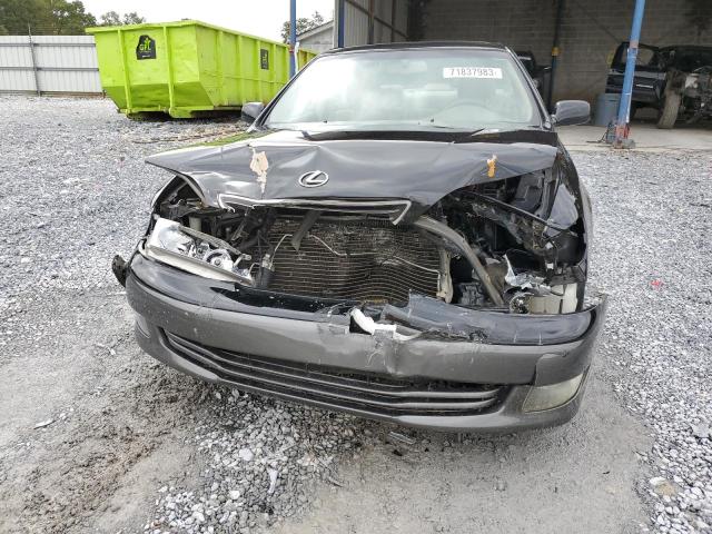 Photo 5 from auction – 2000 LEXUS ES 300 with VIN JT8BF28G4Y0260013