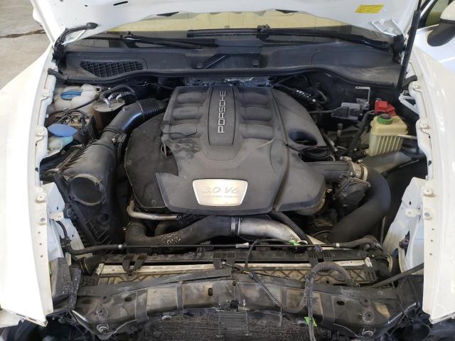 Photo 12 from auction – 2013 PORSCHE CAYENNE with VIN WP1AF2A22DLA42381