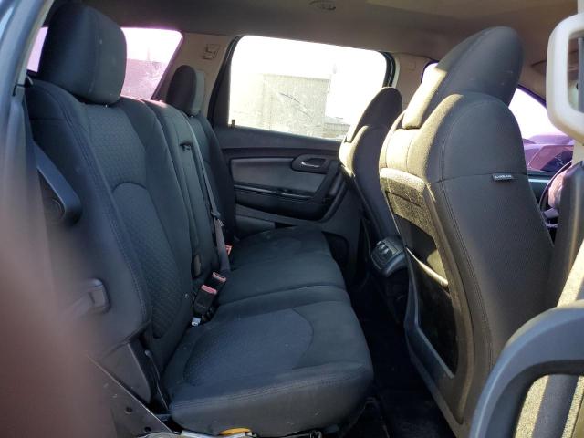 Photo 11 from auction – 2010 CHEVROLET TRAVERSE L with VIN 1GNLRFED2AS109512