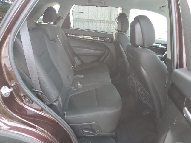 Photo 11 from auction – 2015 KIA SORENTO LX with VIN 5XYKTDA64FG615826