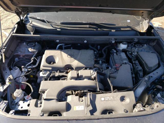 Photo 11 from auction – 2023 TOYOTA RAV4 XLE with VIN 2T3P1RFV9PC333355
